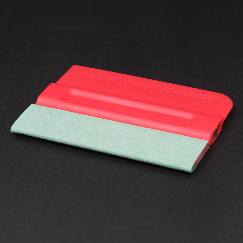 squeegee with magnet